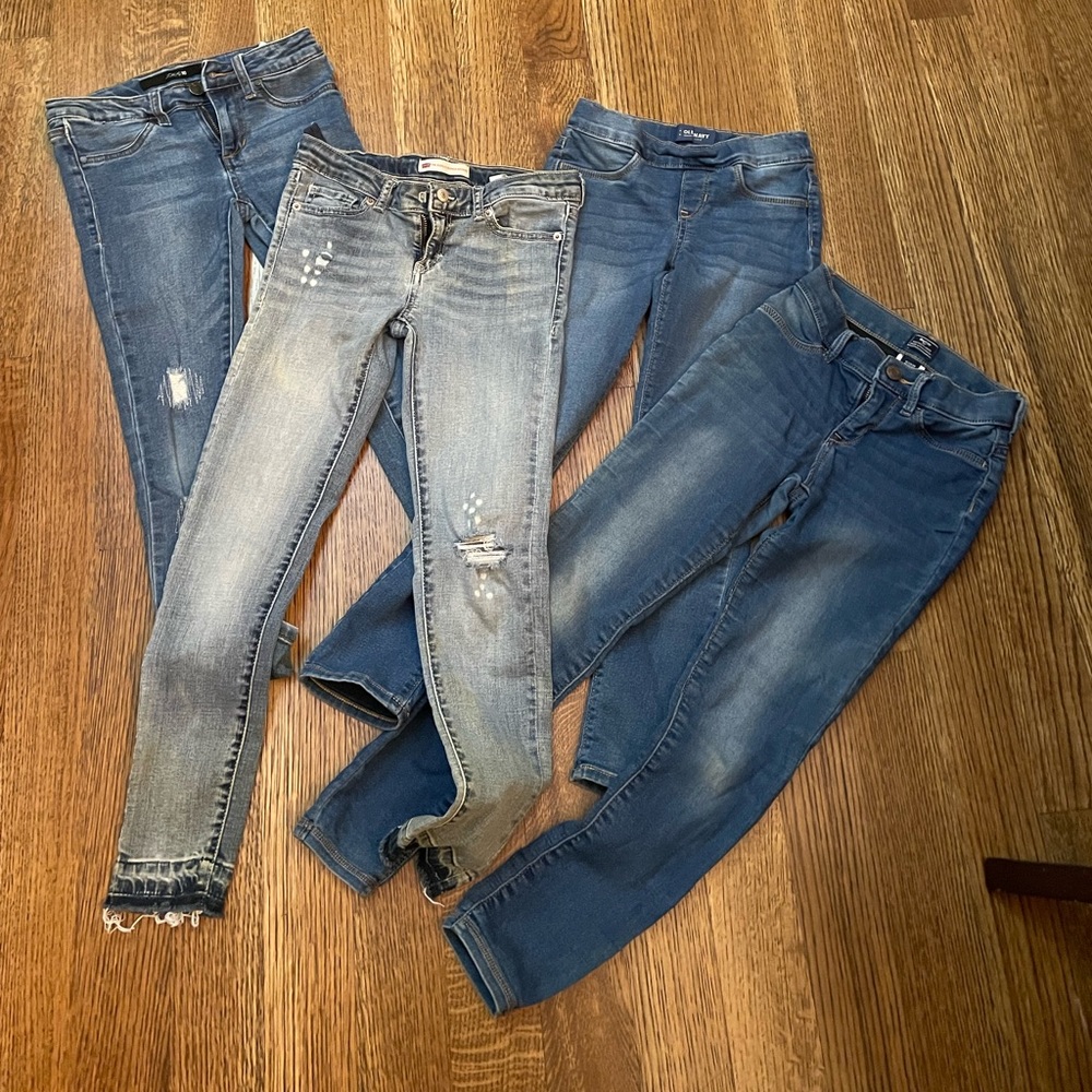 4 pair girls skinny jeans Sz8 - Levi’s, joe, old navy, gap. Excellent condition